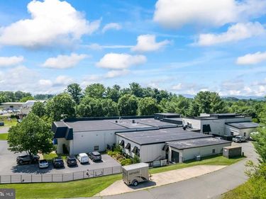 210 21ST N , PURCELLVILLE, VA 20132