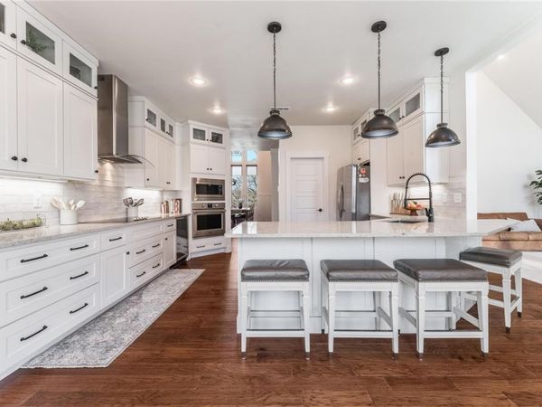 3706 NW Riverbend Road, Bentonville, AR 72712