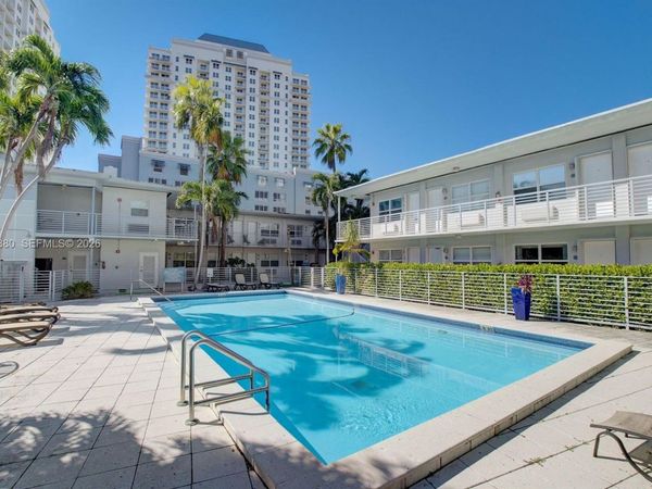 8000 NE Bayshore Ct, Unit 106, Miami, FL 33138