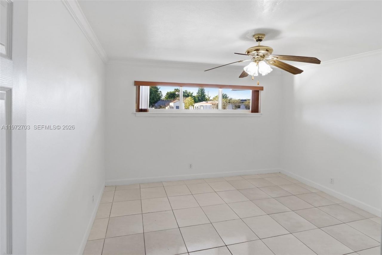 11195 SW 1st St , Unit 119, Sweetwater, FL 33174 Photo