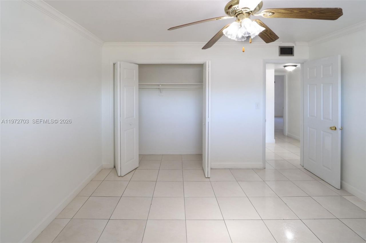 11195 SW 1st St , Unit 119, Sweetwater, FL 33174 Photo