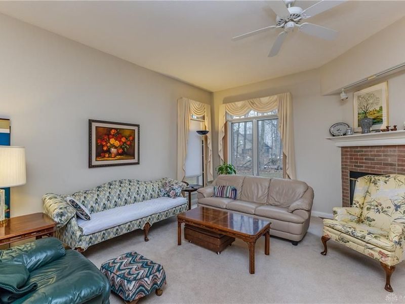 2385 Worthington Drive, Troy, OH 45373 Photo 10