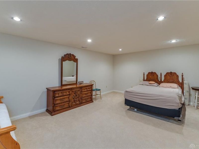 2385 Worthington Drive, Troy, OH 45373 Photo 32