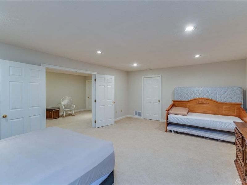 2385 Worthington Drive, Troy, OH 45373 Photo 33