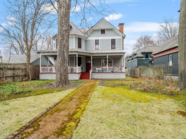 69 Union Avenue, Saratoga Springs, NY 12866