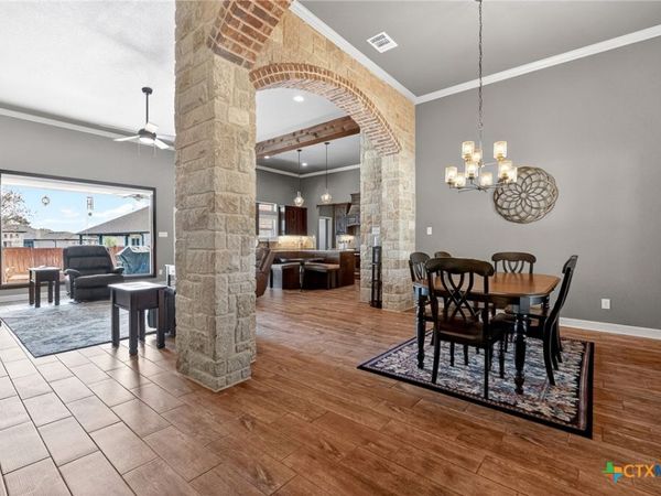 2041 Bella Vita Drive, Nolanville, TX 76559