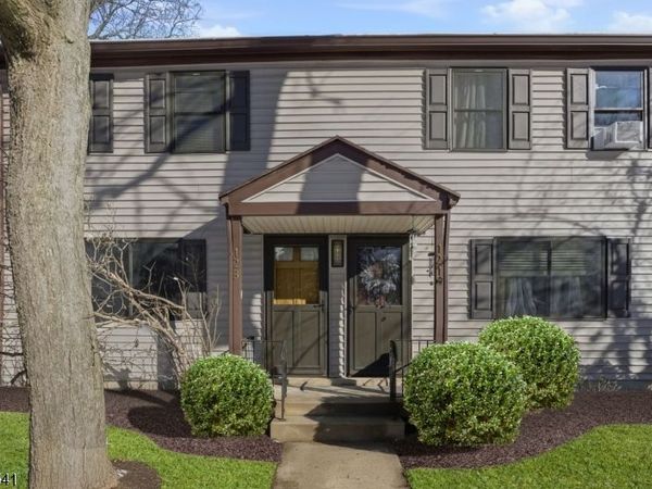 123 Newman St, Metuchen, NJ 08840