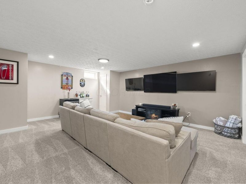 1157 Onaway Court, Columbus, OH 43228 Photo 15