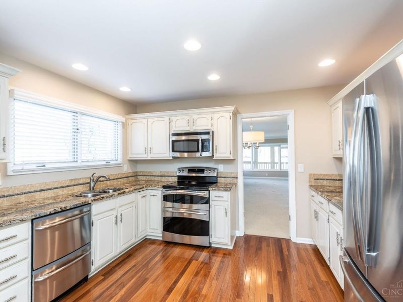 7926 Causeway Lane, Anderson Twp, OH 45255 Photo 8