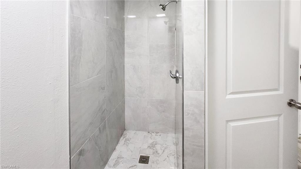 2431 Welch St , Fort Myers, FL 33901 Photo