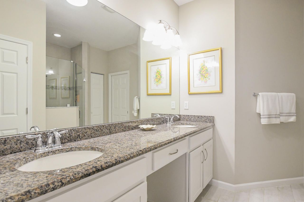 12819 SW Lake Fern Circle, Port Saint Lucie, FL 34987 Photo