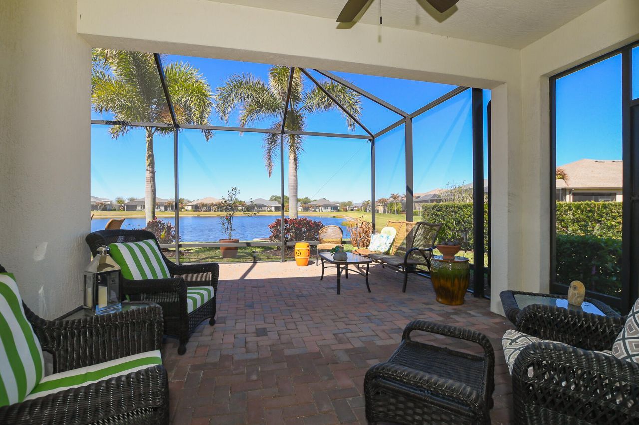 12819 SW Lake Fern Circle, Port Saint Lucie, FL 34987 Photo