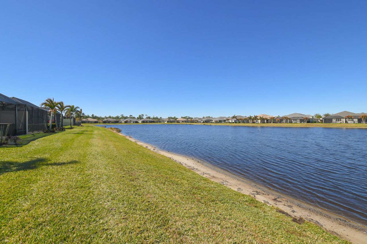 12819 SW Lake Fern Circle, Port Saint Lucie, FL 34987 Photo