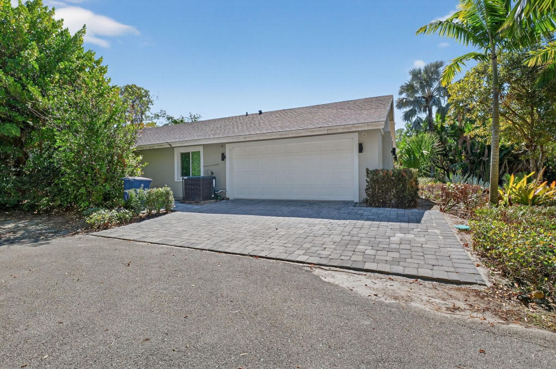 25379 Luci Dr, Bonita Springs, FL 34135 Photo