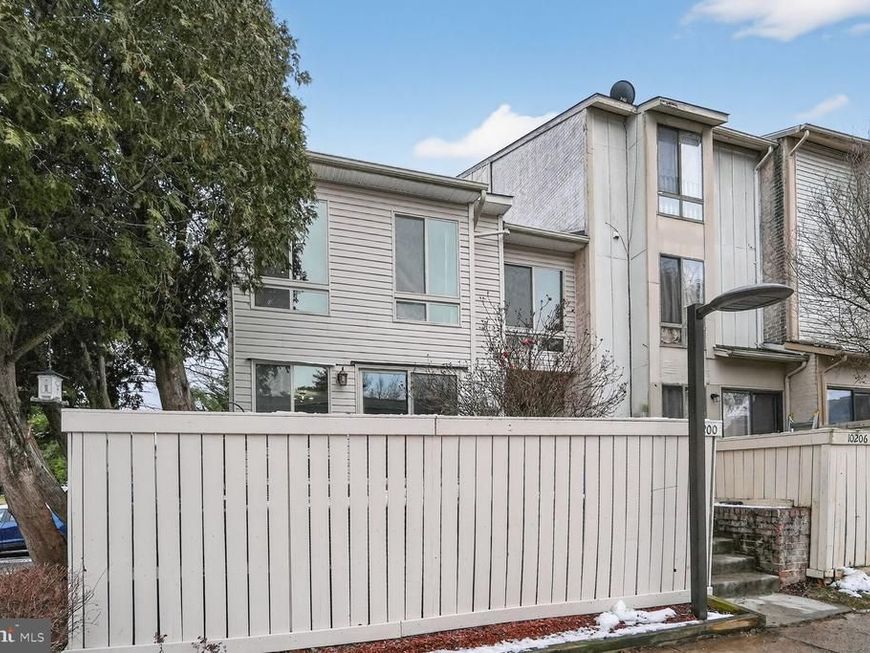 10200 Ridgeline Drive , Gaithersburg, MD 20886 Main Photo