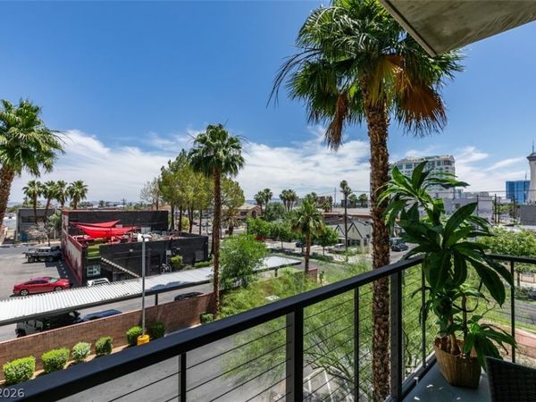 353 E Bonneville Avenue , Unit 343, Las Vegas, NV 89101