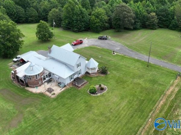 271 Myles Street, Albertville, AL 35951