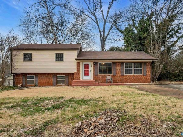 2214 Wharton Road NW, Huntsville, AL 35810