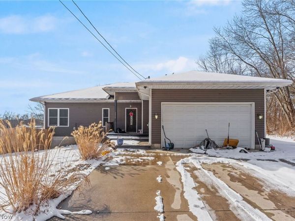 2958 Moyer Avenue, Norton, OH 44203