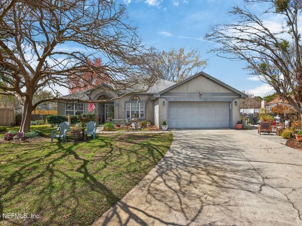 9009 NEEDLEPOINT Place, Jacksonville, FL 32244