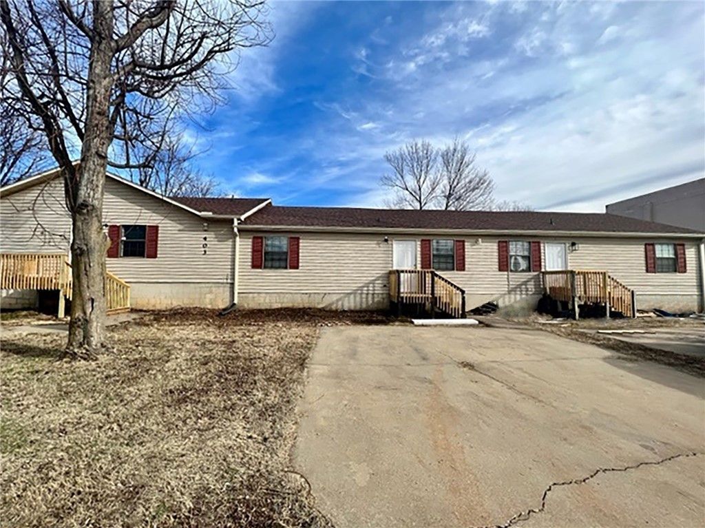 403 SE F Street, Unit D, Bentonville, AR 72712 Main Photo