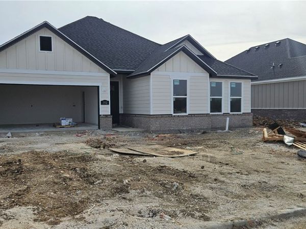 392 S Calico , Fayetteville, AR 72704