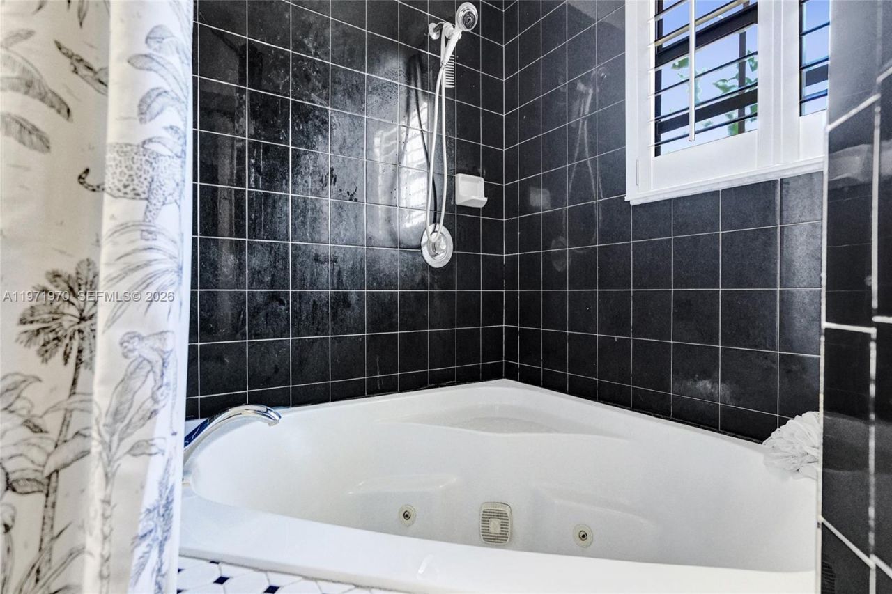 14681 Poplar Hill Ct , Davie, FL 33325 Photo