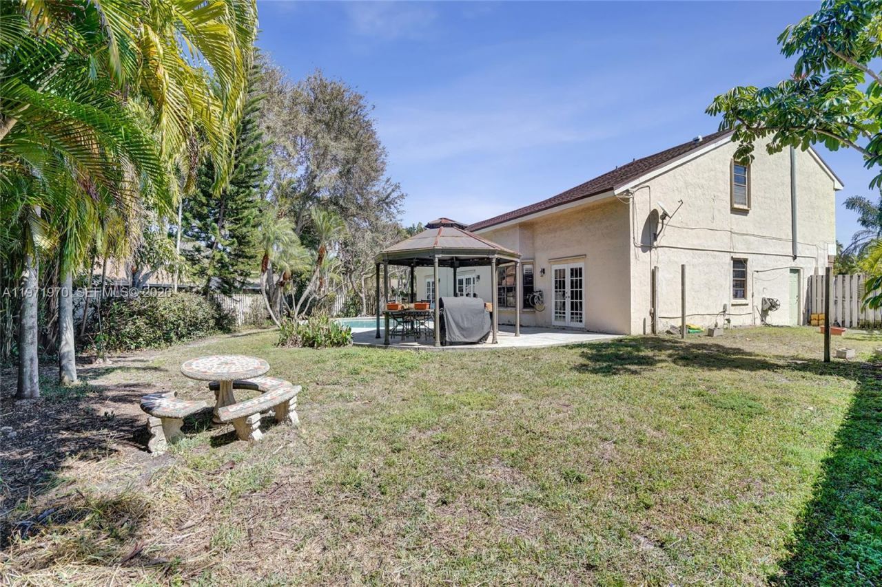 14681 Poplar Hill Ct , Davie, FL 33325 Photo