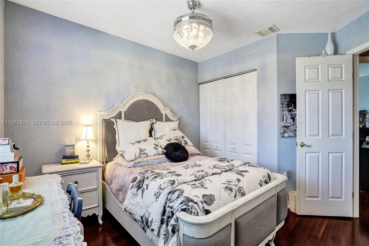 14681 Poplar Hill Ct , Davie, FL 33325 Photo