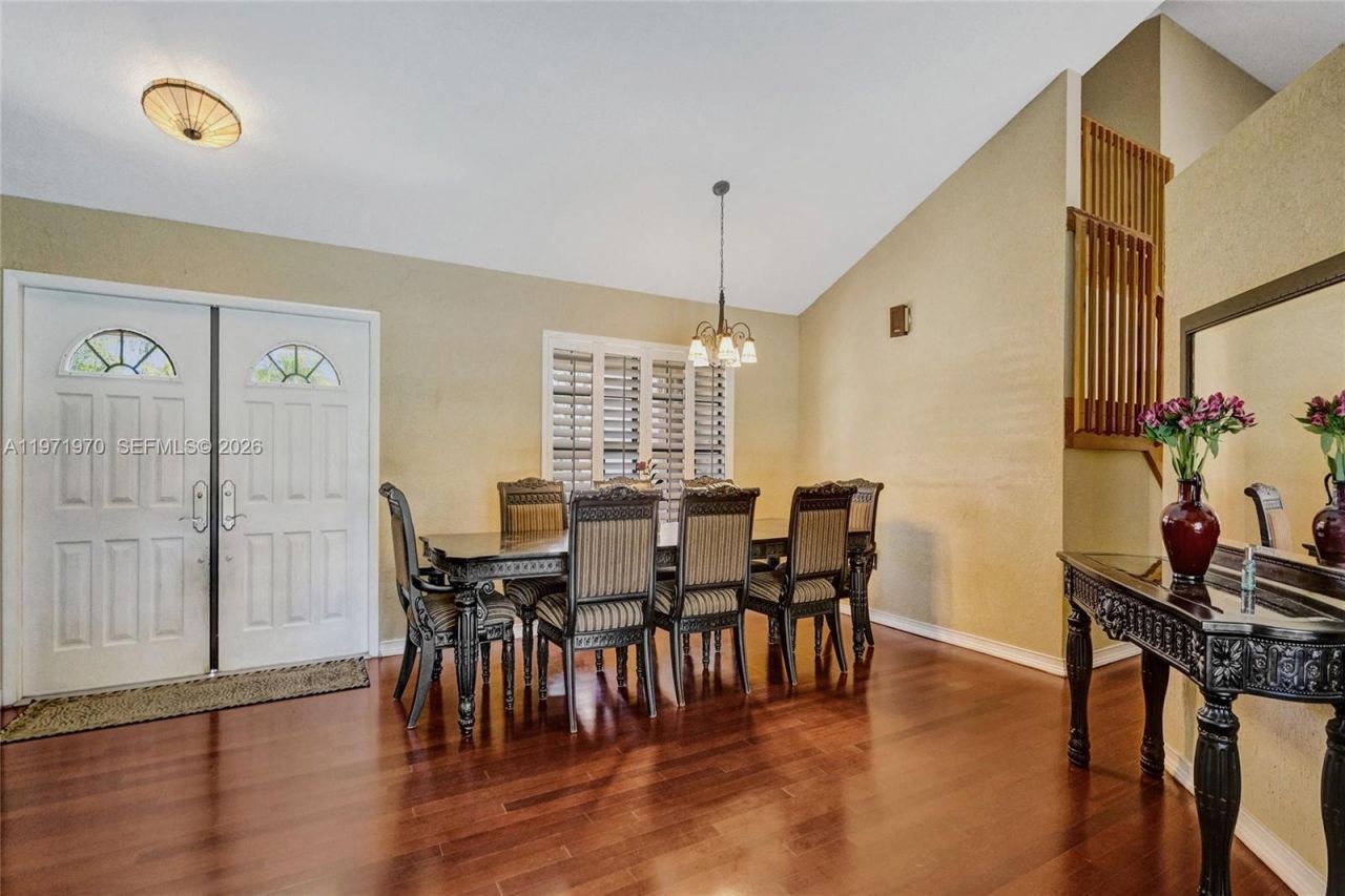 14681 Poplar Hill Ct , Davie, FL 33325 Photo