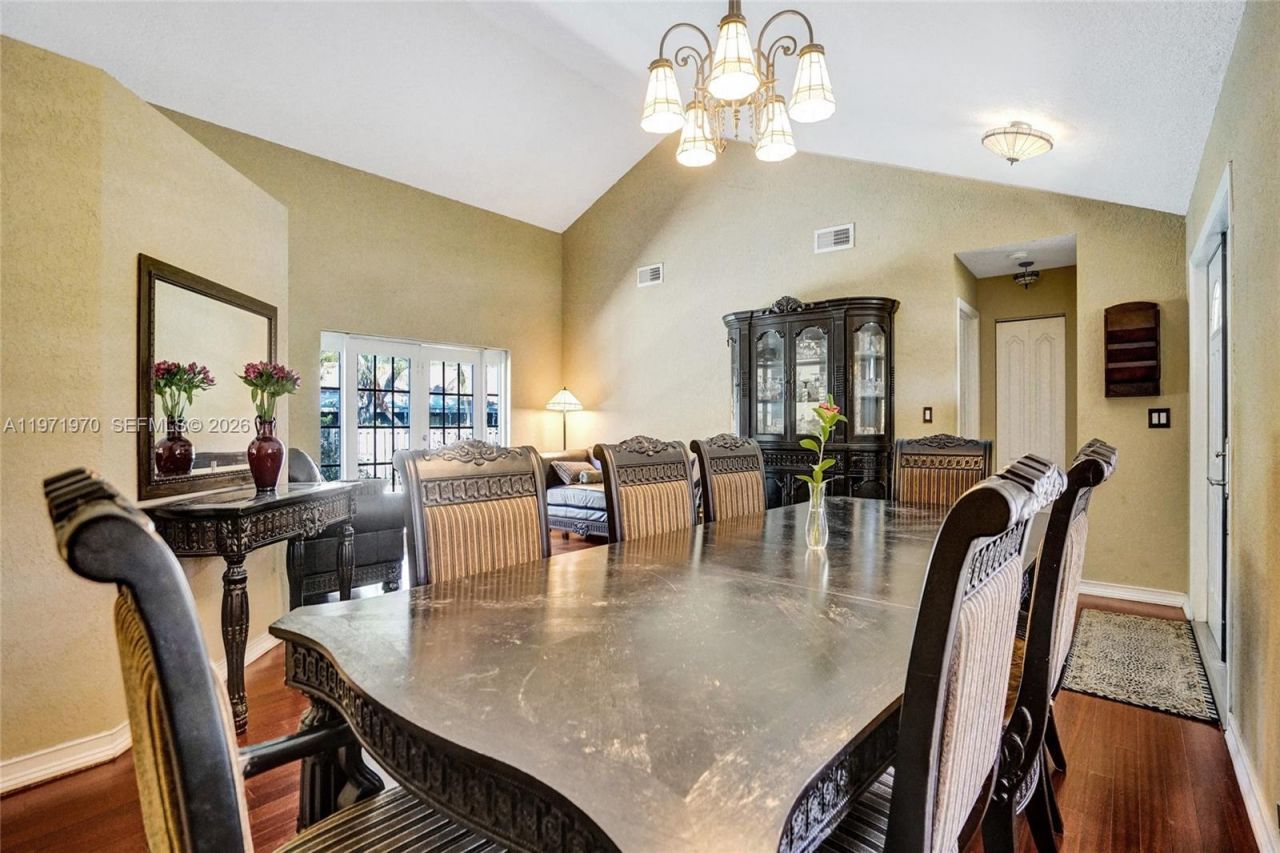 14681 Poplar Hill Ct , Davie, FL 33325 Photo