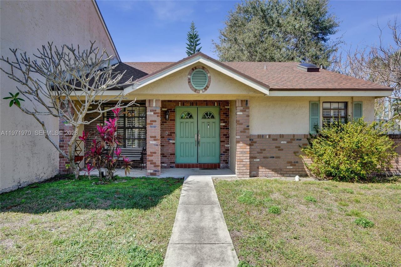 14681 Poplar Hill Ct , Davie, FL 33325 Photo