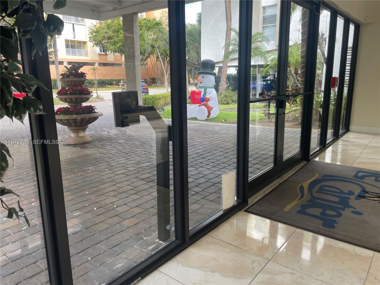 201 178th Dr , Unit 334, Sunny Isles Beach, FL 33160 Photo