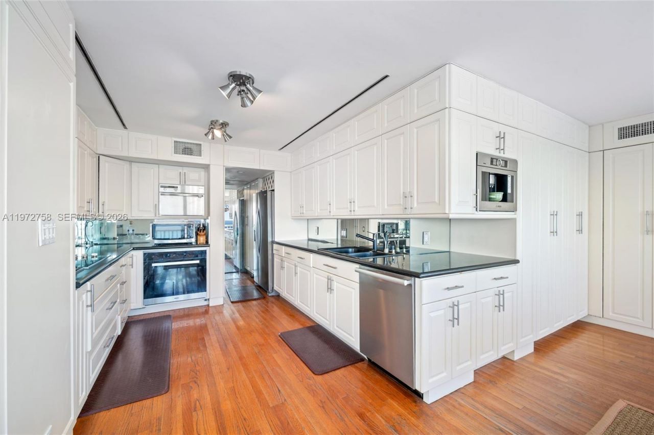 2200 S Ocean Ln, Unit 3010, Fort Lauderdale, FL 33316 Photo