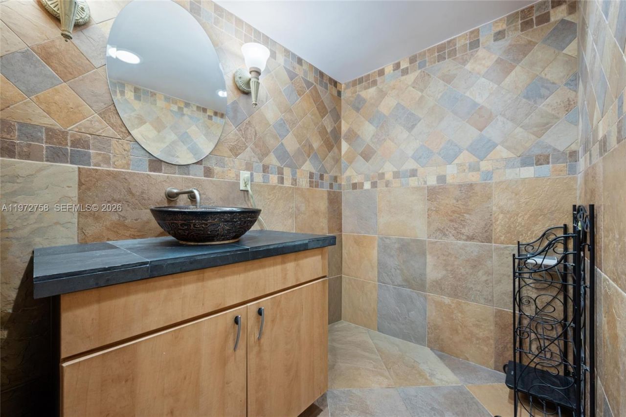 2200 S Ocean Ln, Unit 3010, Fort Lauderdale, FL 33316 Photo