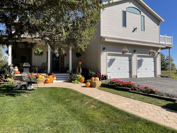 2547 Reynolds Road, Ashton, IL 61006