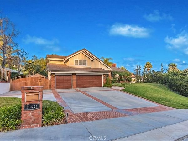 25641 Rapid Falls Road, Laguna Hills, CA 92653