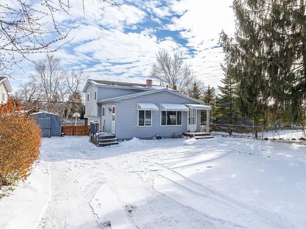 8670 N Eston Road, Independence Twp, MI 48348