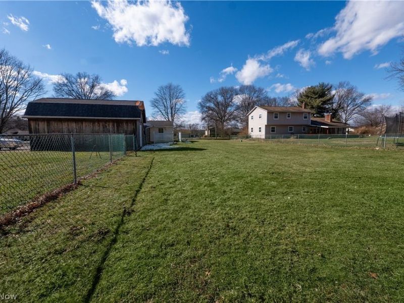 8690 Elmfield Street NW, Canal Fulton, OH 44614 Photo 22