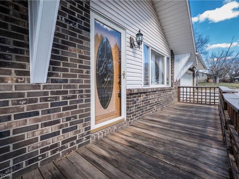 8690 Elmfield Street NW, Canal Fulton, OH 44614 Photo 3