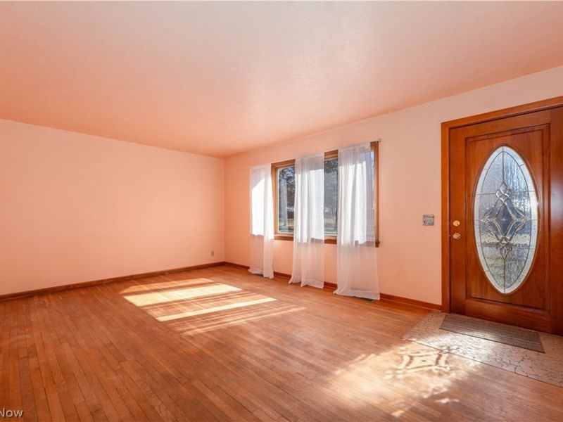 8690 Elmfield Street NW, Canal Fulton, OH 44614 Photo 8