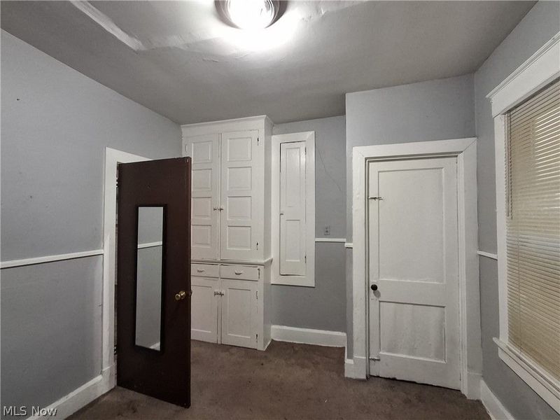 909 Bradshaw Avenue, East Liverpool, OH 43920 Photo 7