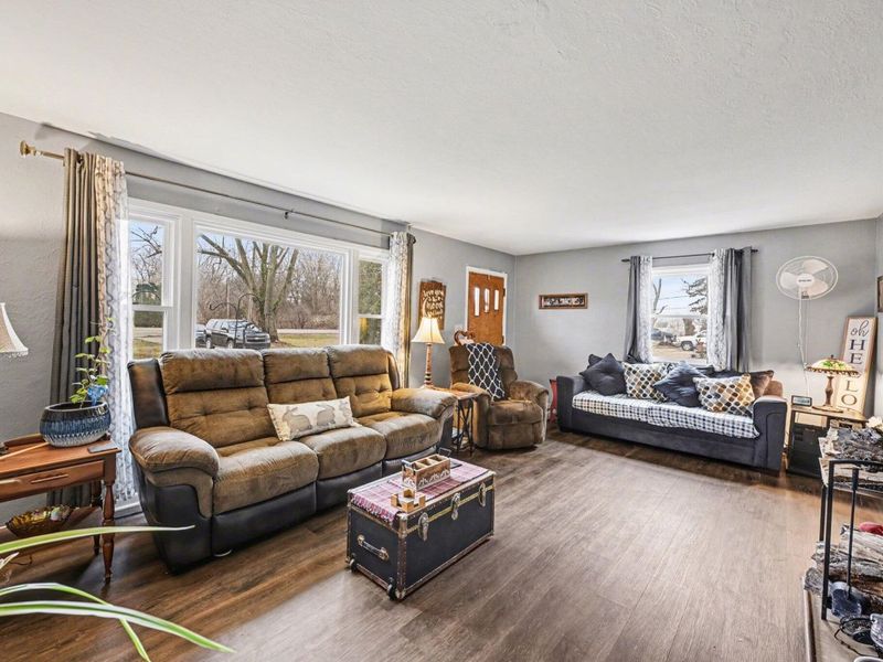 6155 Springfield Jamestown Road, Springfield, OH 45502 Photo 6