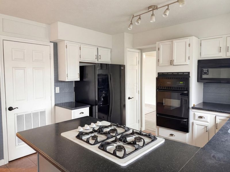 6288 Fence Row Lane, Canal Winchester, OH 43110 Photo 15