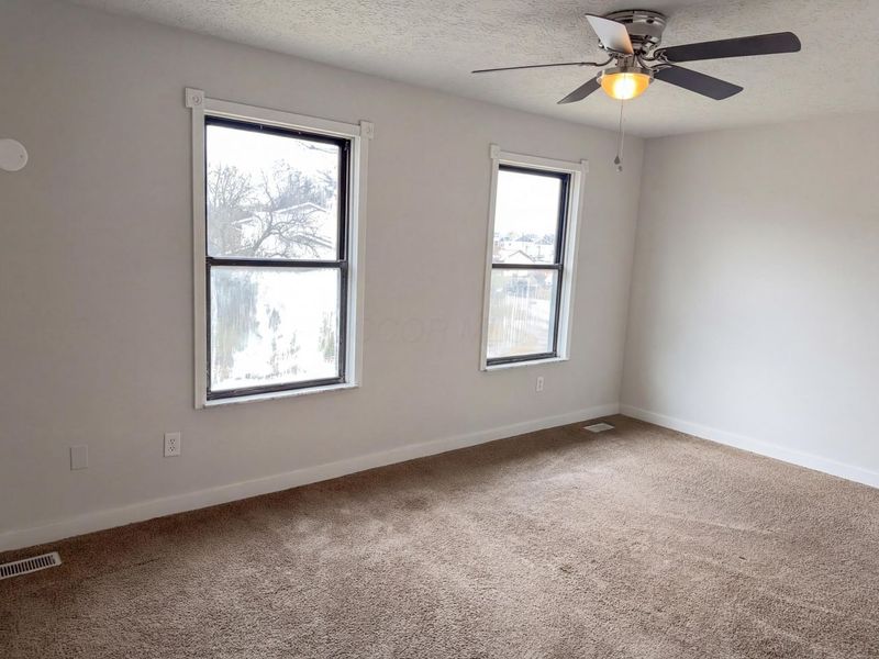 6288 Fence Row Lane, Canal Winchester, OH 43110 Photo 4