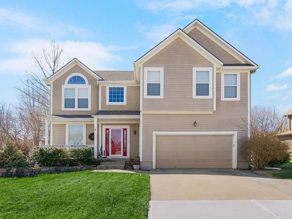 20907 W 53rd Terrace, Shawnee, KS 66218