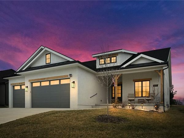 1845 Falcon Court, Kearney, MO 64060