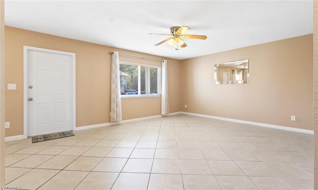 4629 Bayshore Dr, Unit J3, Naples, FL 34112 Photo