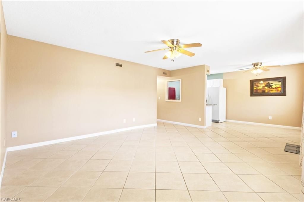 4629 Bayshore Dr, Unit J3, Naples, FL 34112 Photo
