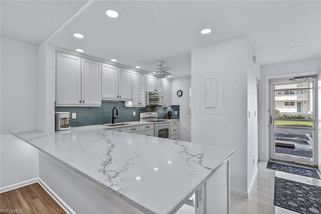 189 S Collier Blvd, Unit C102, Marco Island, FL 34145 Photo